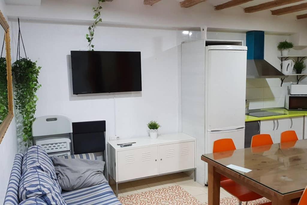 7 Pax Montserrat Ramblas Barcelona Barcelone Extérieur photo