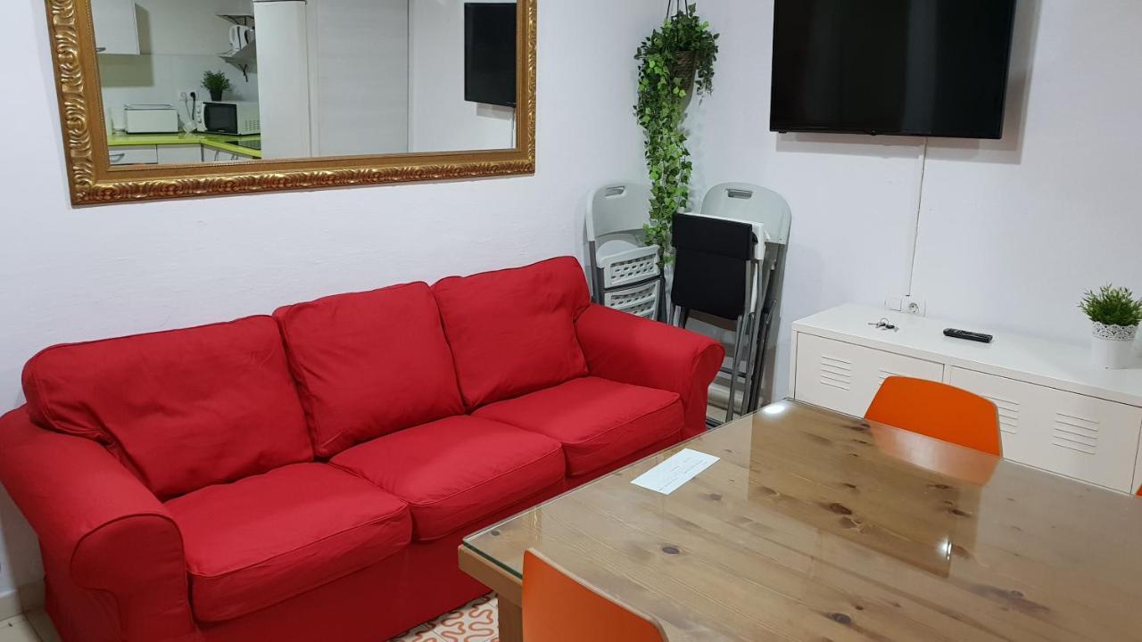 7 Pax Montserrat Ramblas Barcelona Barcelone Extérieur photo